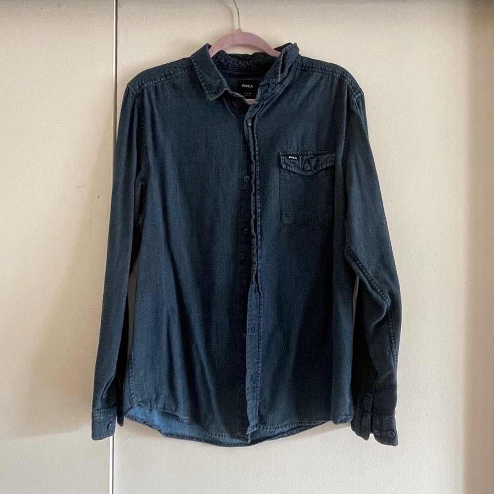 RVCA men’s button up.
